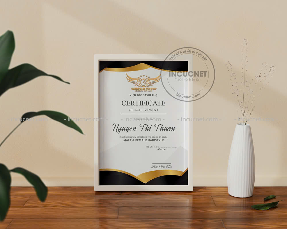 Mẫu bằng khen đóng khung kính đẹp