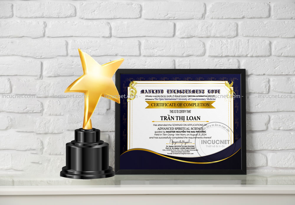 Mẫu bằng khen đóng khung kính đẹp